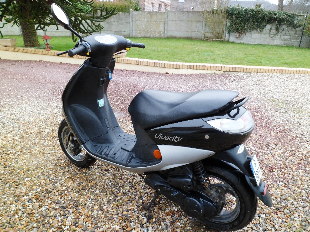 Annonce scooter PEUGEOT Vivacity 50 occasion de 2006 - 76 Seine