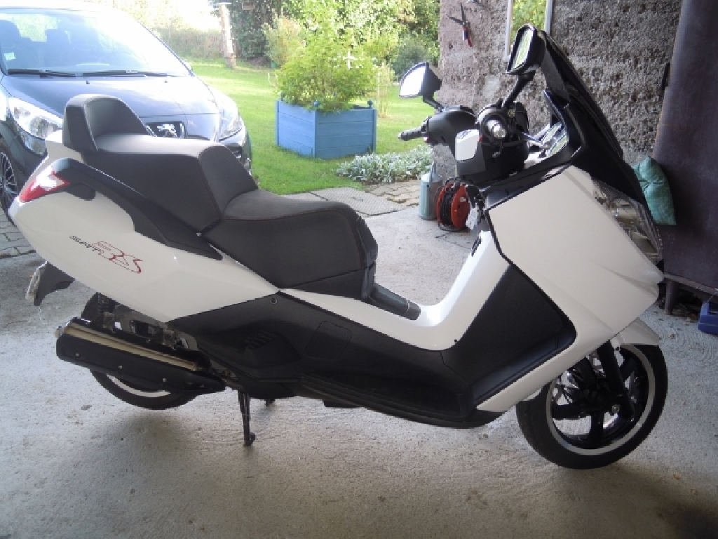 Scooter PEUGEOT Satelis 125 RS occasion