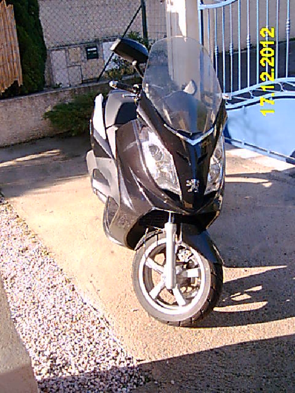 Scooter PEUGEOT Satelis 125 PREMIUM occasion