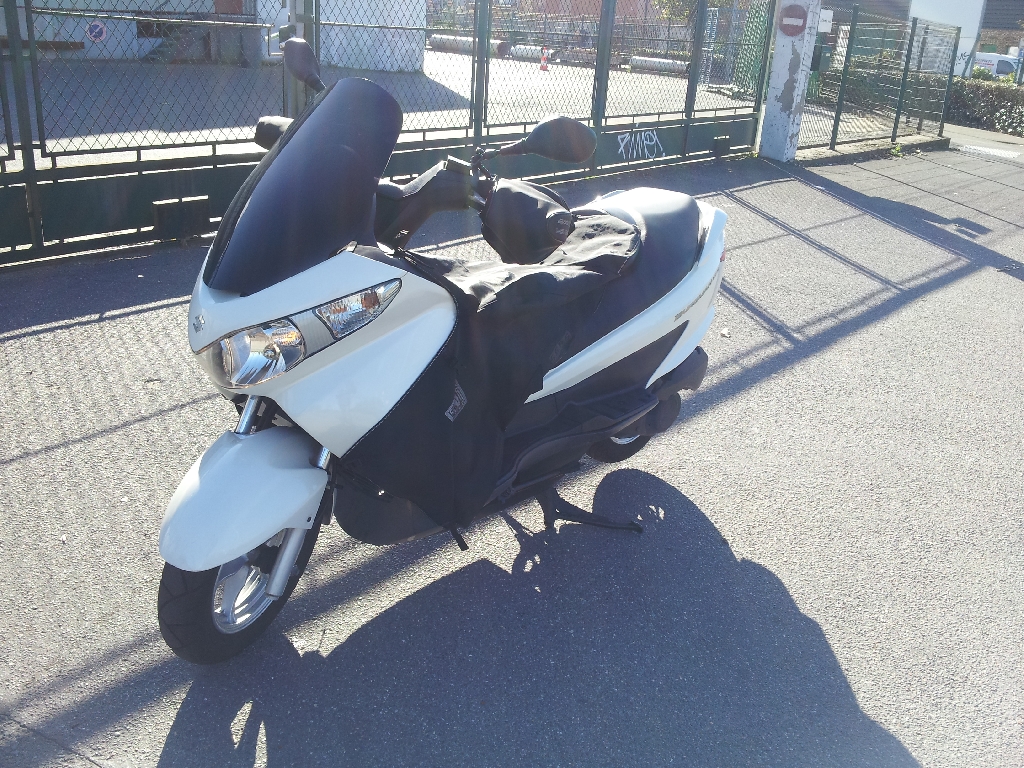 Scooter SUZUKI Burgman 125 sport occasion