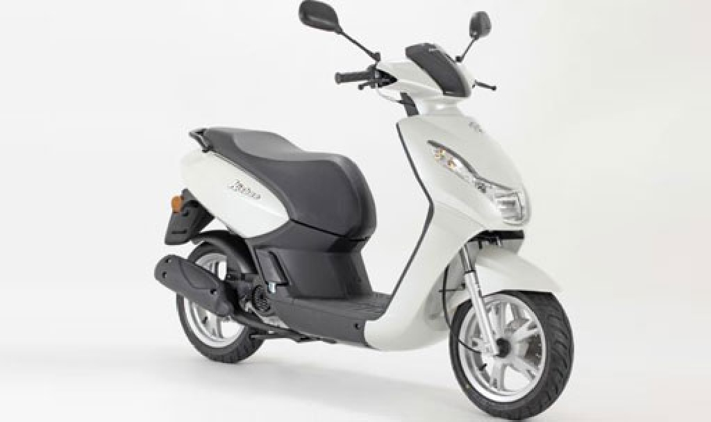 Scooter PEUGEOT Kisbee 50  occasion