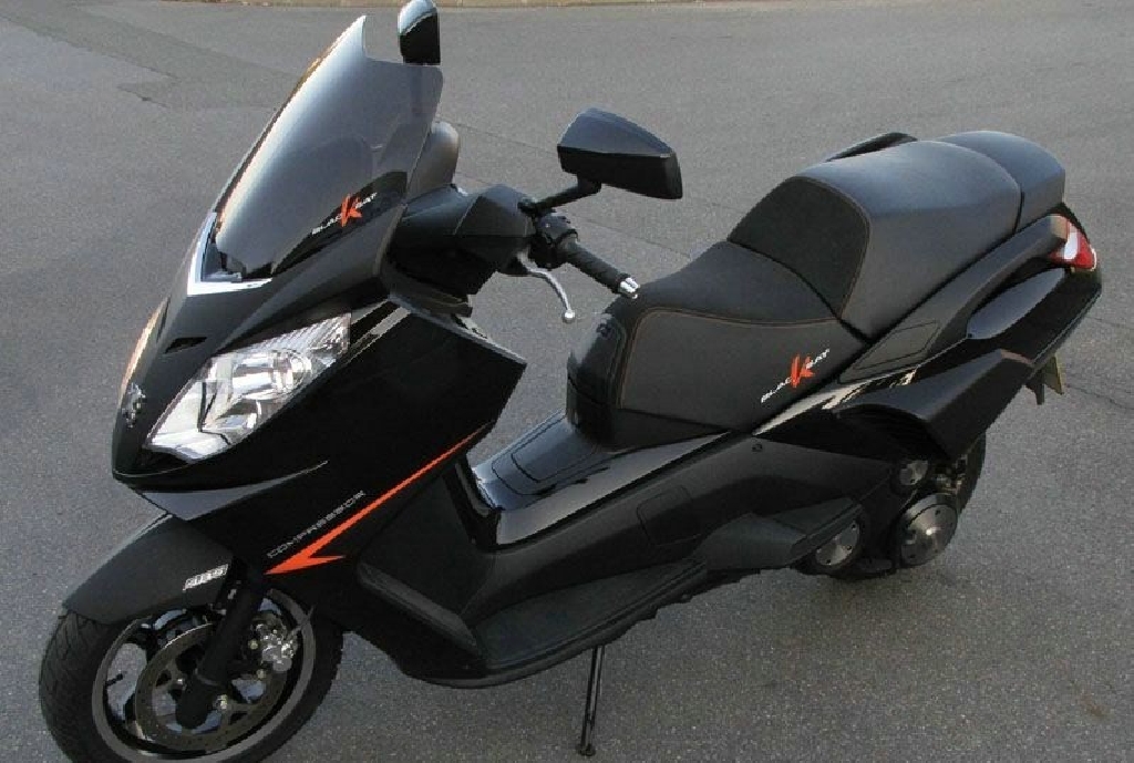 Scooter PEUGEOT Satelis 125 blacksat executive occasion