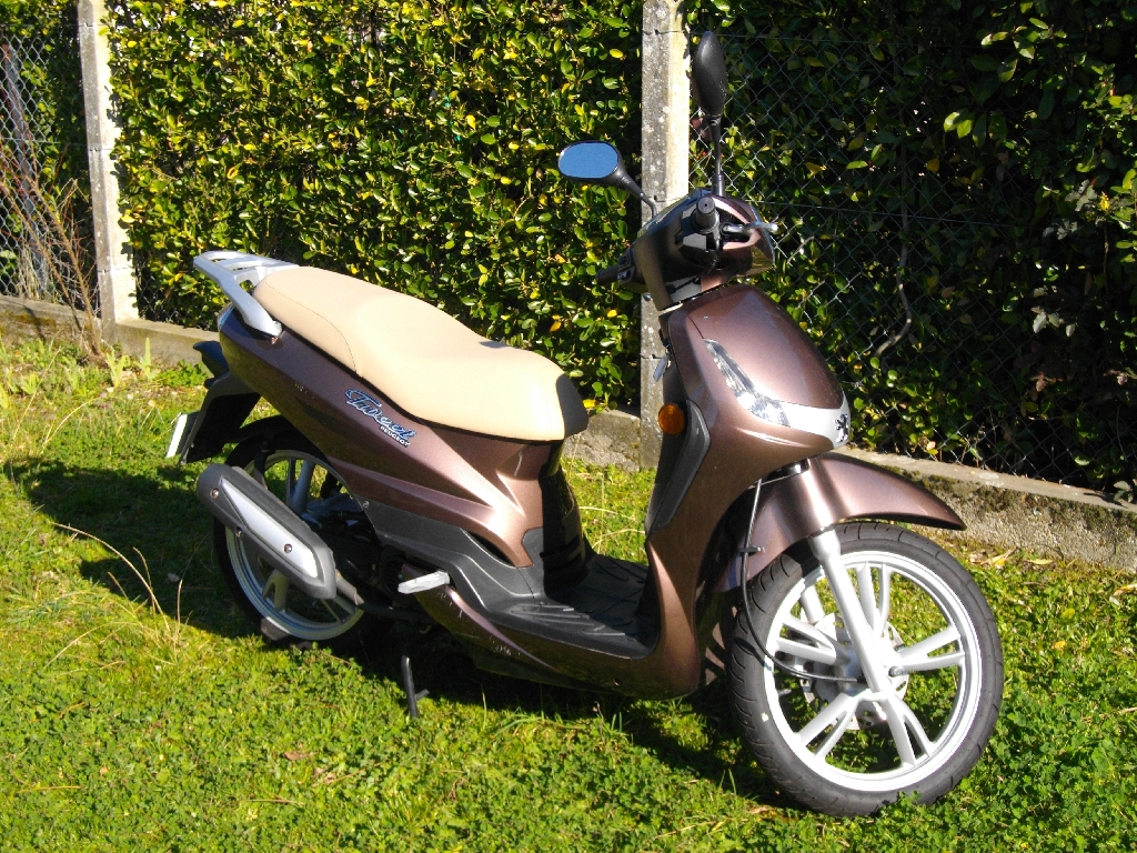 Scooter PEUGEOT Tweet 50  occasion